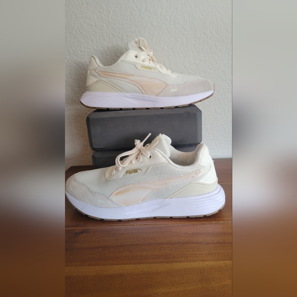 Women's PUMA Runtamed Plus Marble Shoes